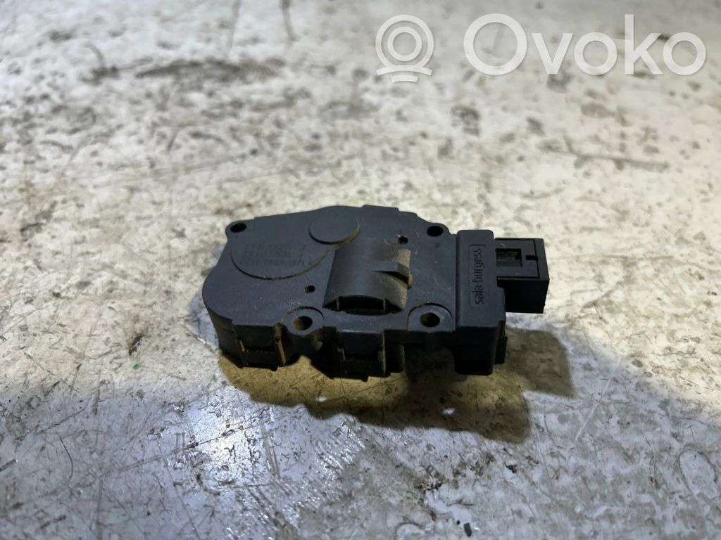 BMW 1 E81 E87 Motor/actuator clapetă aer 