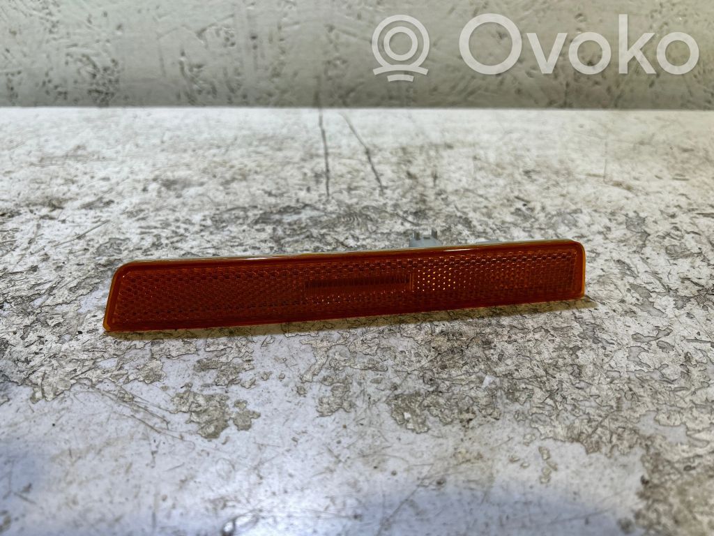Dodge Challenger Reflektor vorne 