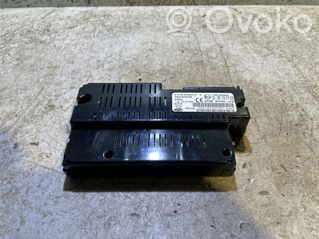 Chrysler 300C Bluetooth modulis 