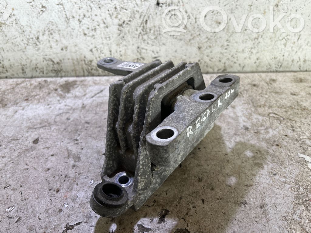 Buick Regal Engine mount bracket 