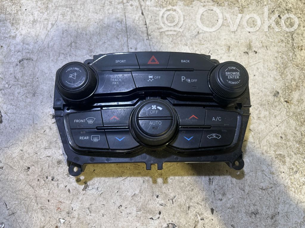 Dodge Challenger Climate control unit 