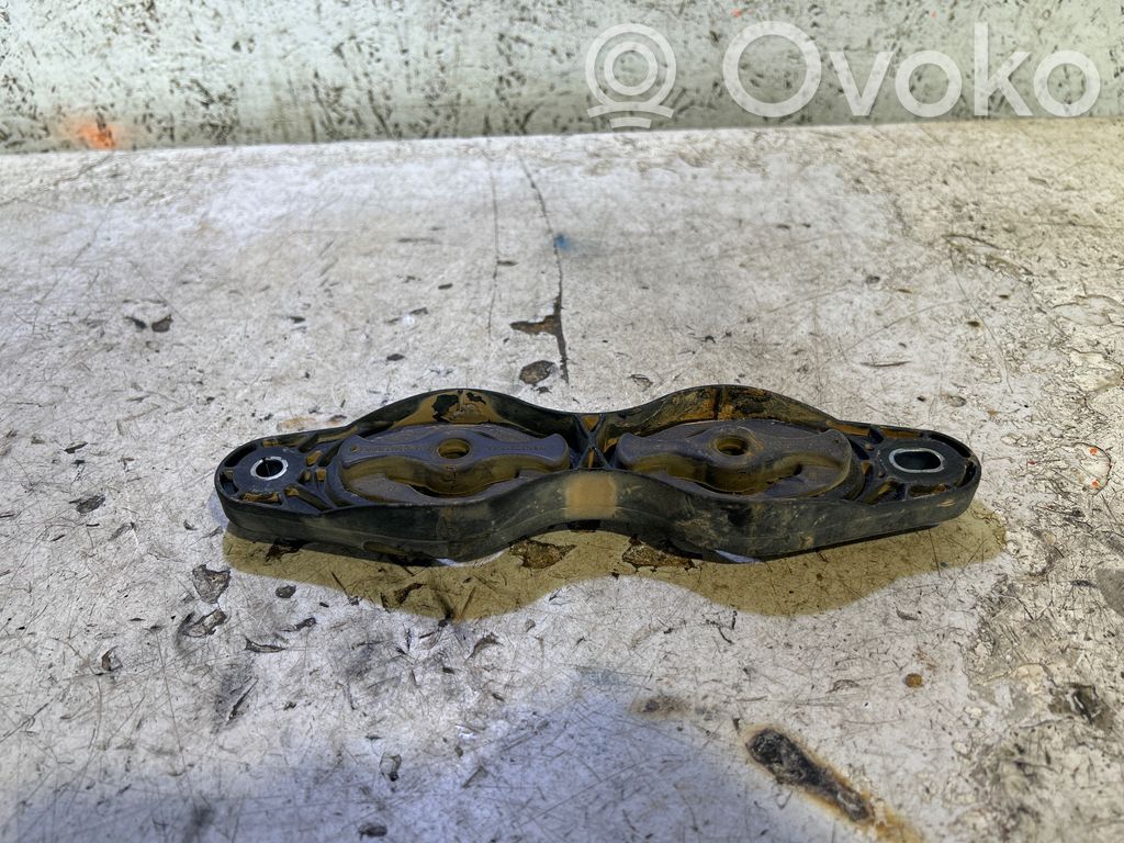 Ford Kuga III Muffler mount bracket/holder 