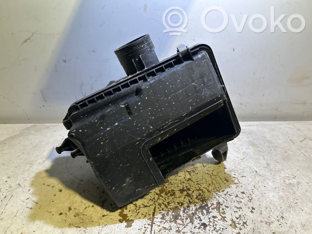 Nissan Qashqai Air filter box 
