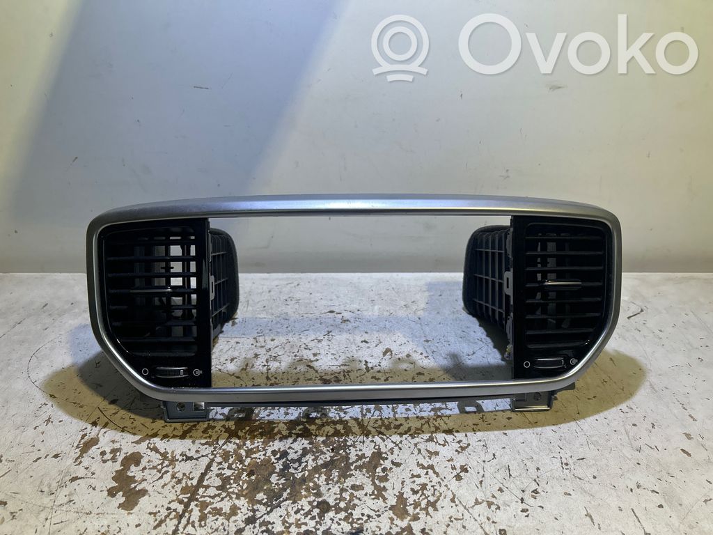 KIA Sportage Dysze / Kratki środkowego nawiewu deski rozdzielczej 