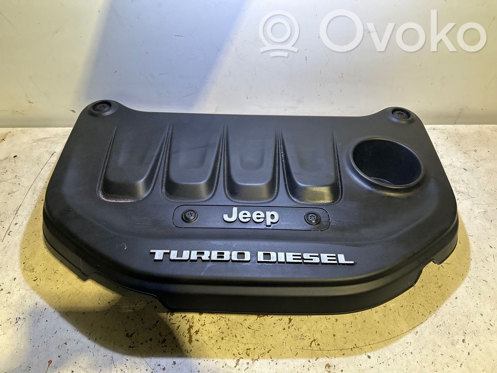 Jeep Cherokee Engine cover (trim) 