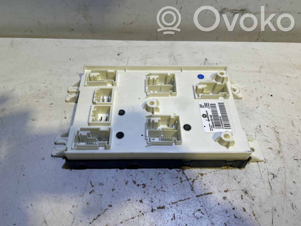 Dodge Challenger Module confort 