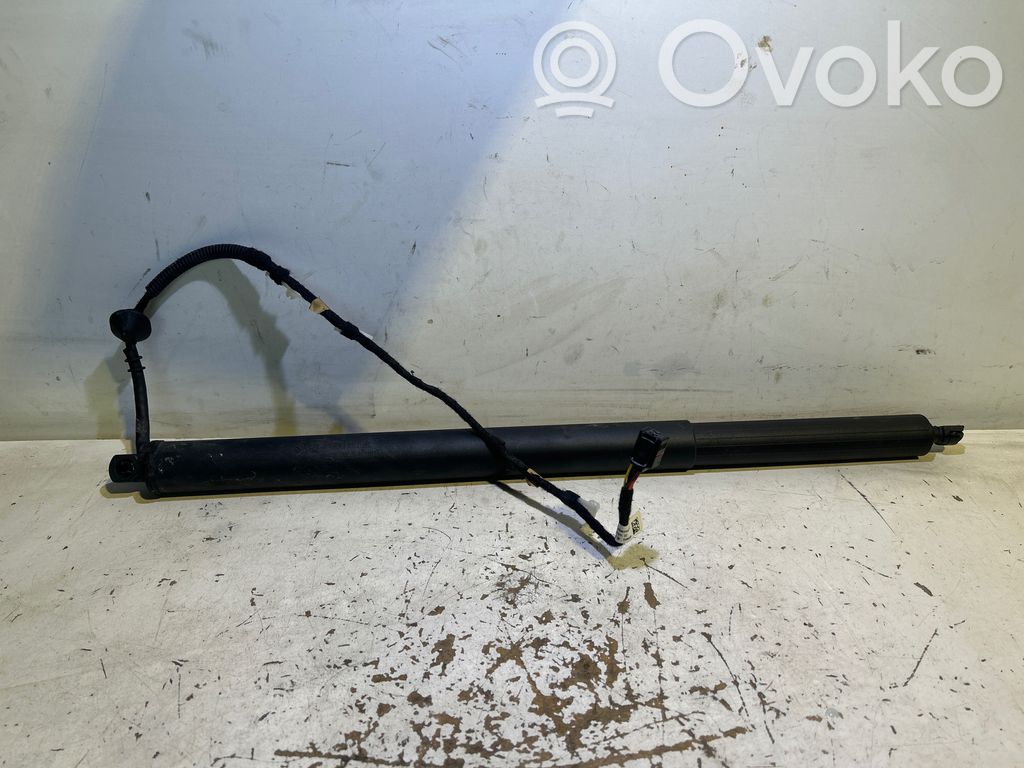 Jeep Avenger Tailgate strut 