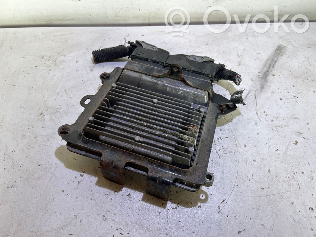 Sterownik / Moduł ECU   P68000107AC,79904819,998741890V,256910