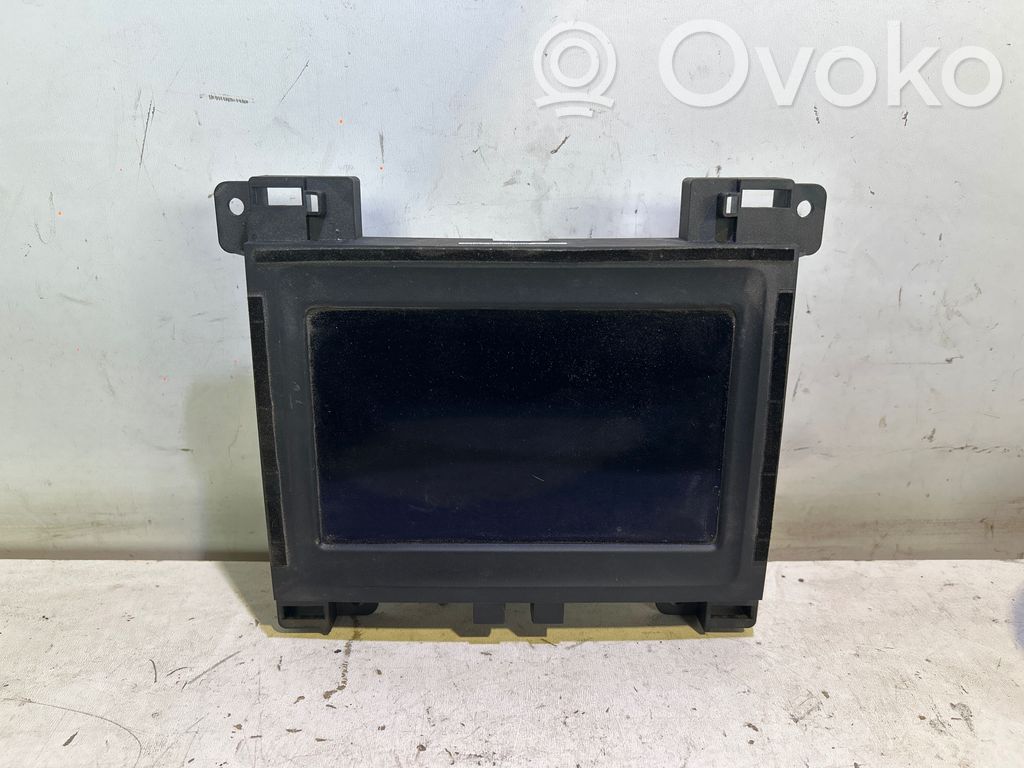 Dodge Challenger Radio/CD/DVD/GPS head unit 
