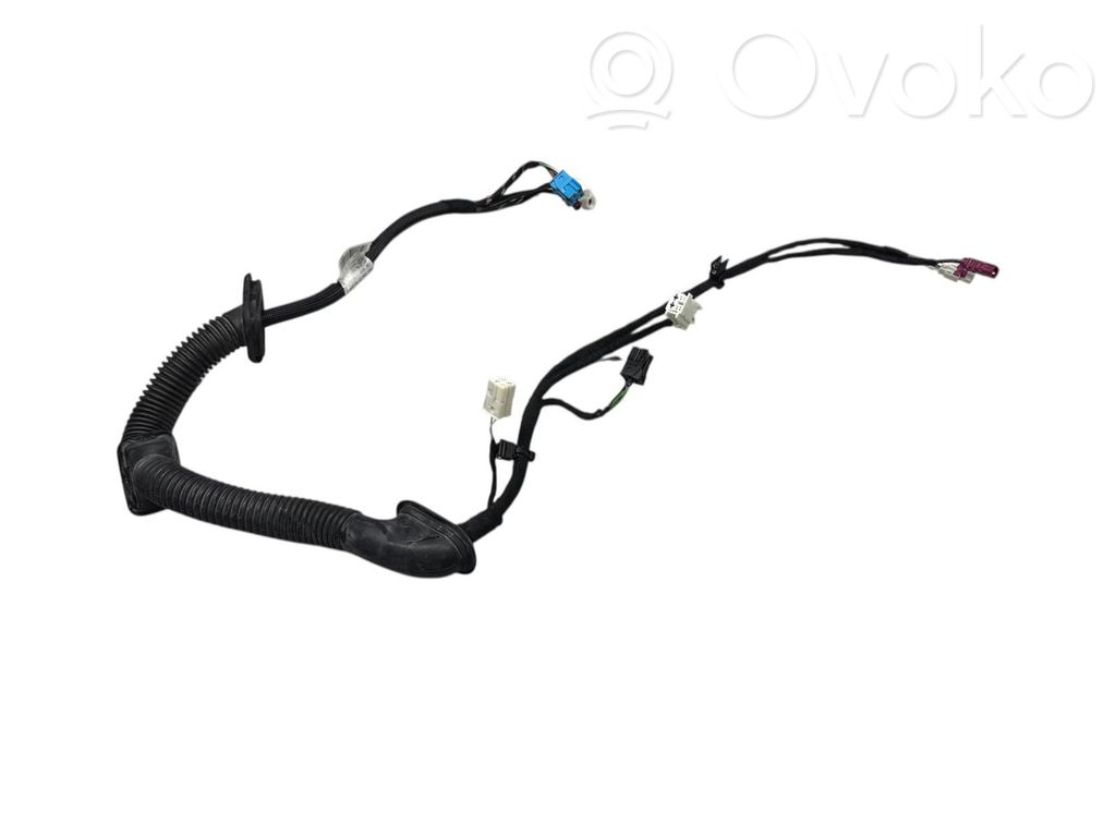 Mercedes-Benz EQA Cableado de puerta delantera 