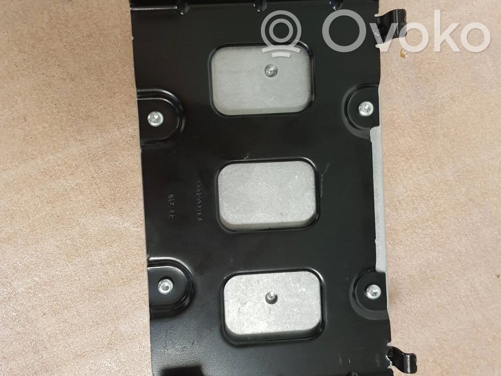 Dodge RAM Sound amplifier 