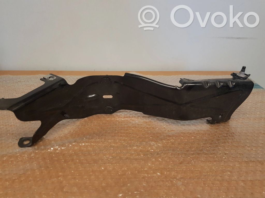 Rear bumper mounting bracket   68310061