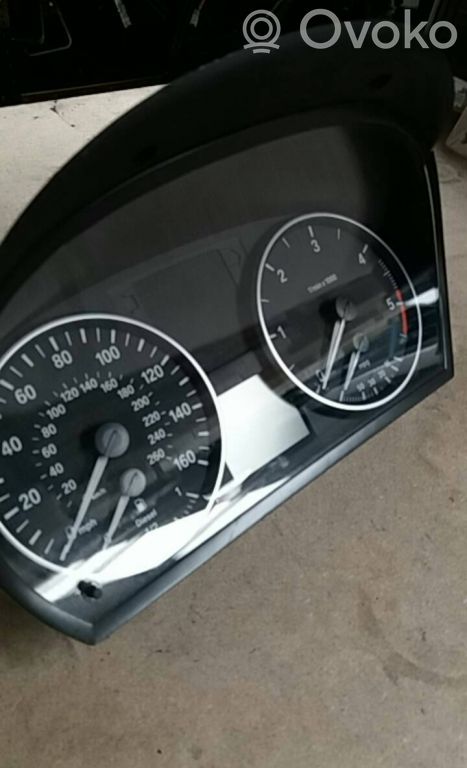 Speedometer (instrument cluster)