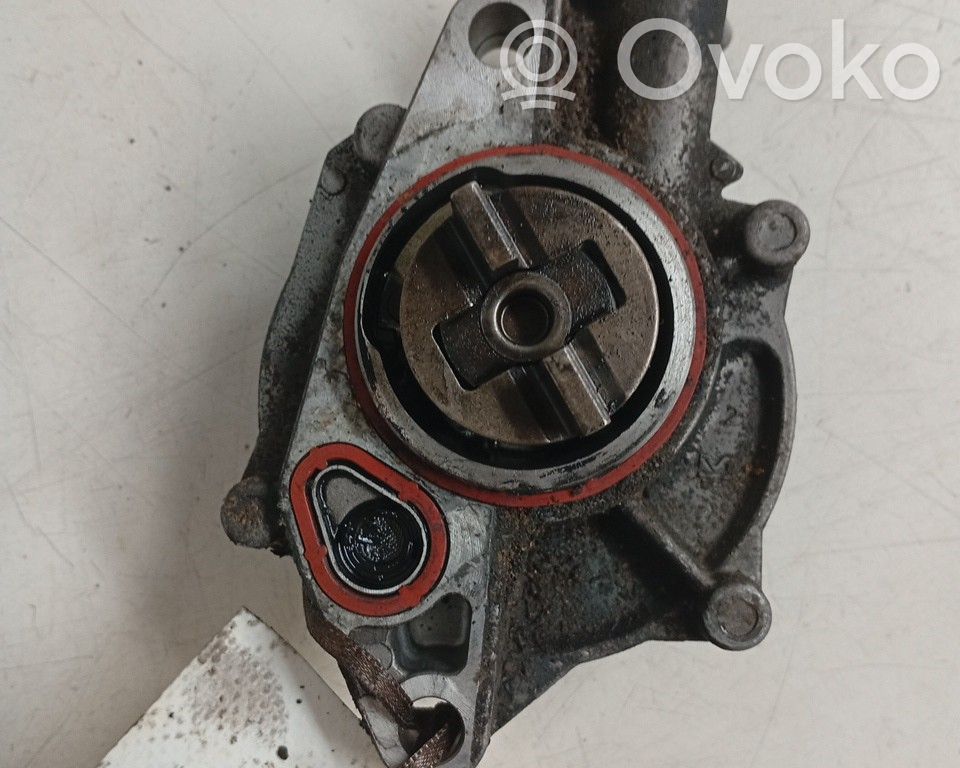 Vacuum pump