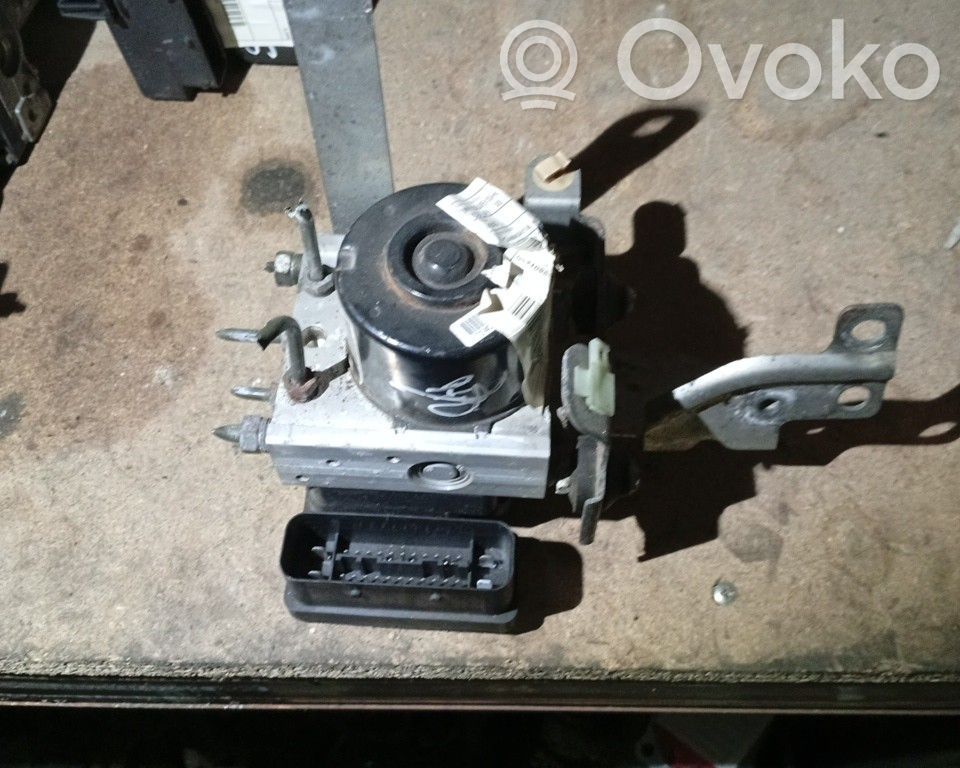 Mitsubishi Lancer VIII Bomba de ABS 