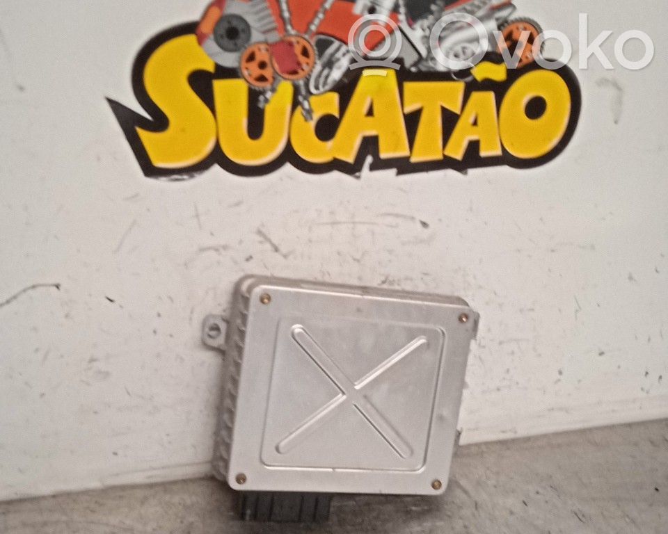 Unidad de control/módulo del motor   RQT100023