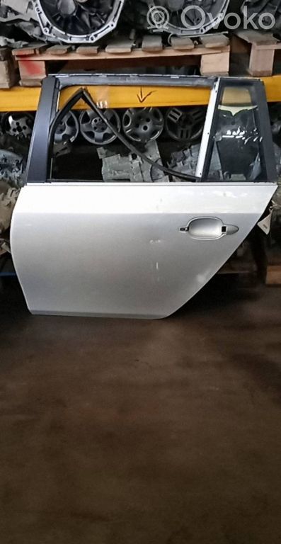 Rear door   VERIFICAR,FOTOS