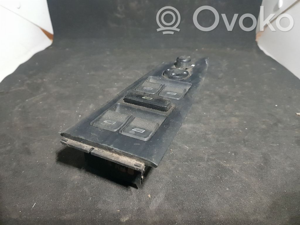 Audi A8 S8 D2 4D Electric window control switch 