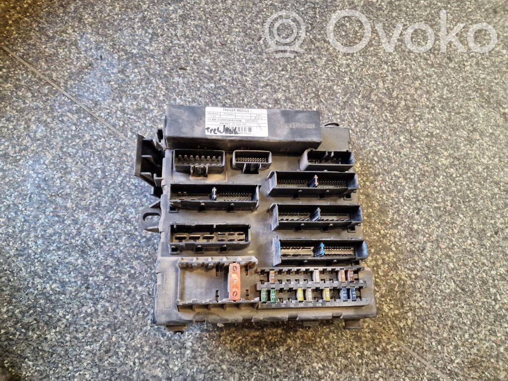 Opel Vectra C Fuse module 