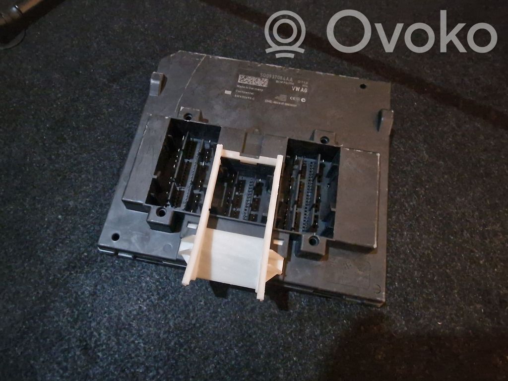 Volkswagen Tiguan Comfort/convenience module 