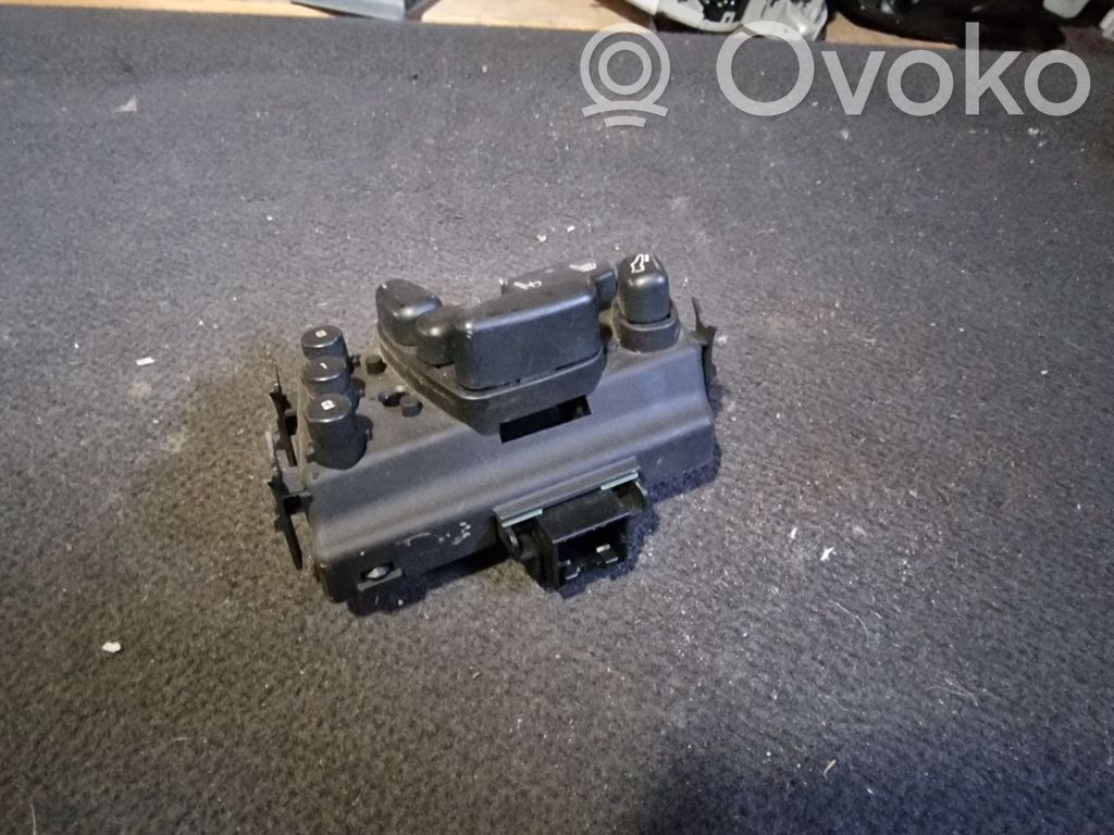 Chrysler Pacifica Seat control switch 