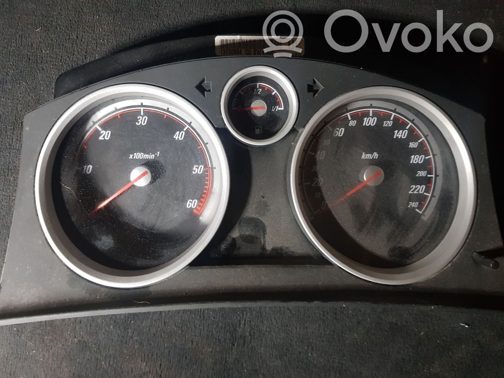 Opel Vectra C Licznik / Prędkościomierz 