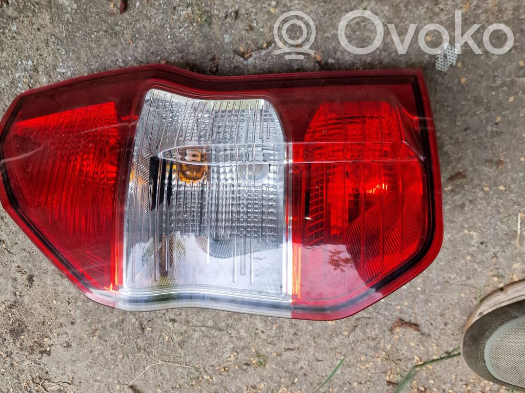 Ford Transit -  Tourneo Connect Galinis žibintas kėbule 