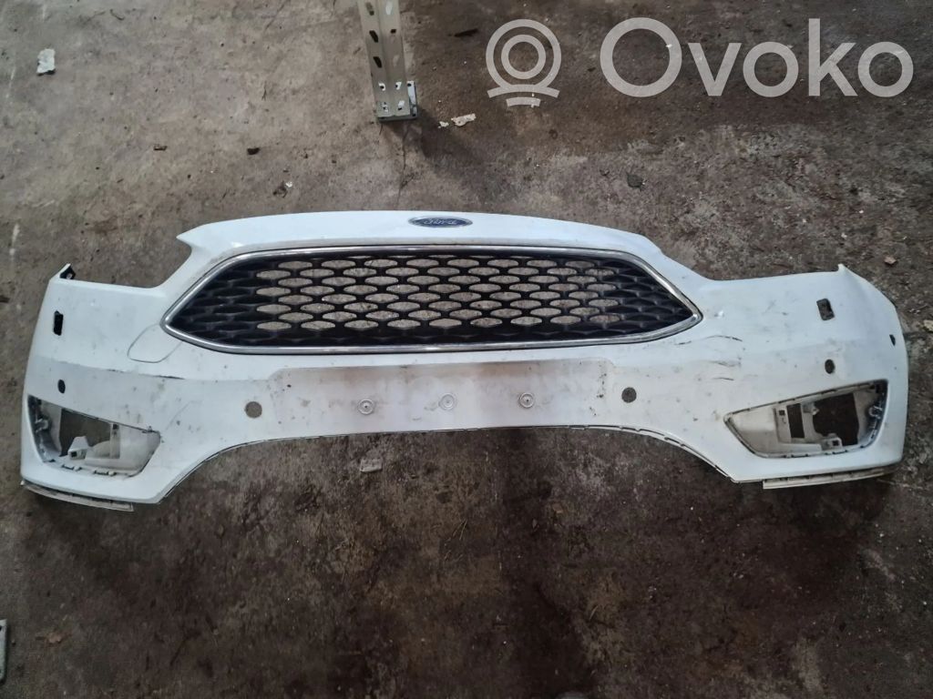 Ford Focus Parachoques delantero 