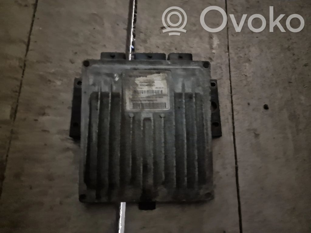 Renault Clio II Engine control unit/module 