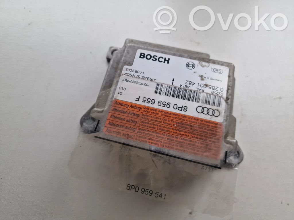 Audi A3 S3 8P Airbag control unit/module 