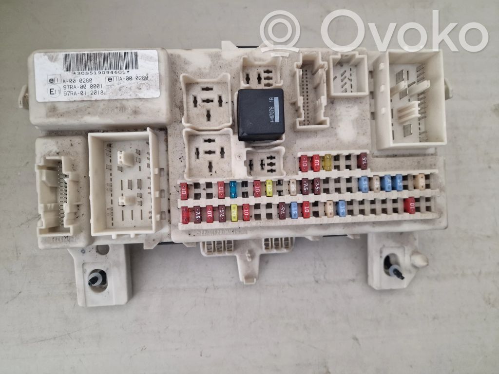 Ford Focus Fuse module 