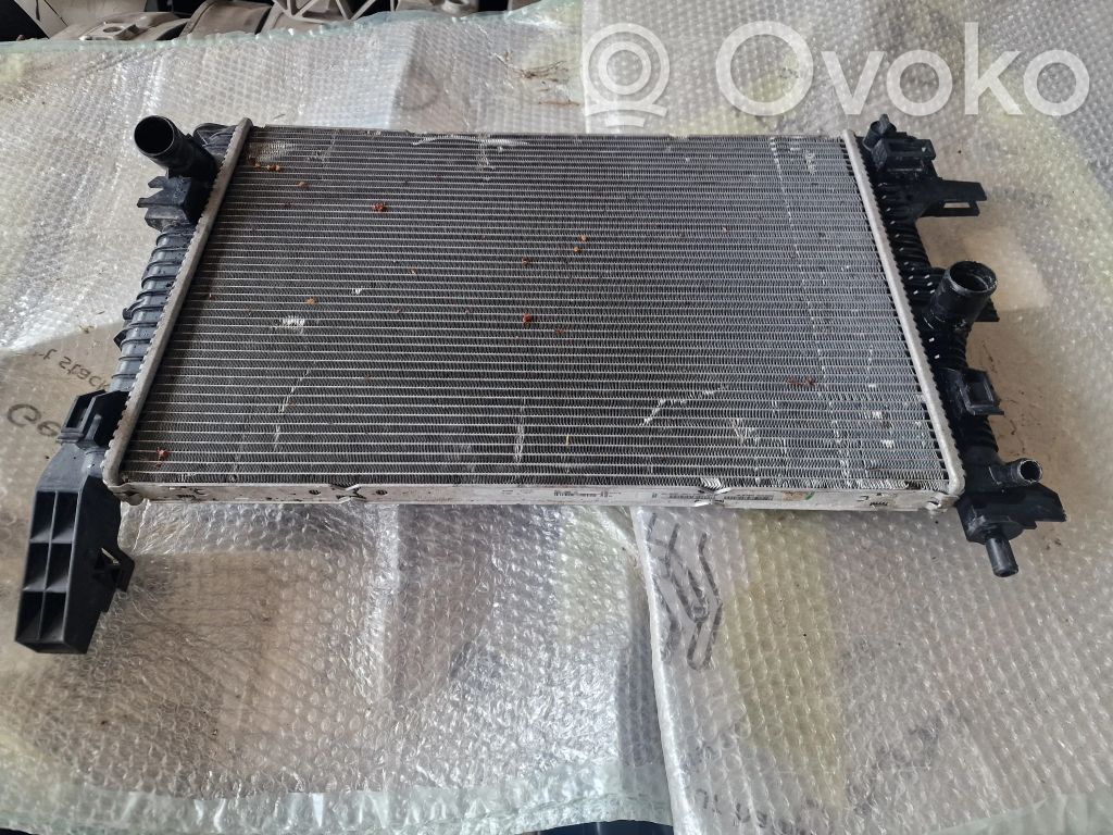Ford Focus Coolant radiator 