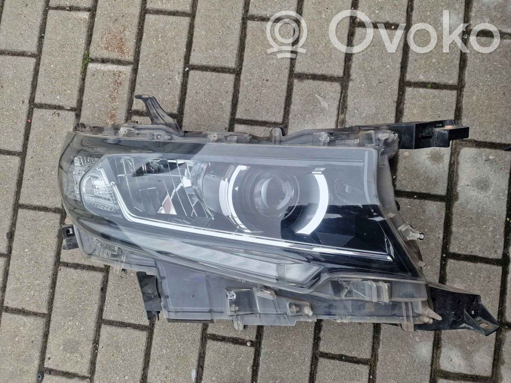 Toyota Land Cruiser (J150) Headlight/headlamp 