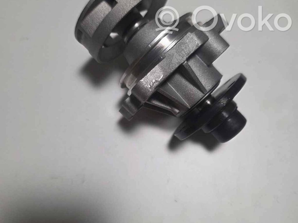 Vesipumppu   11517527799