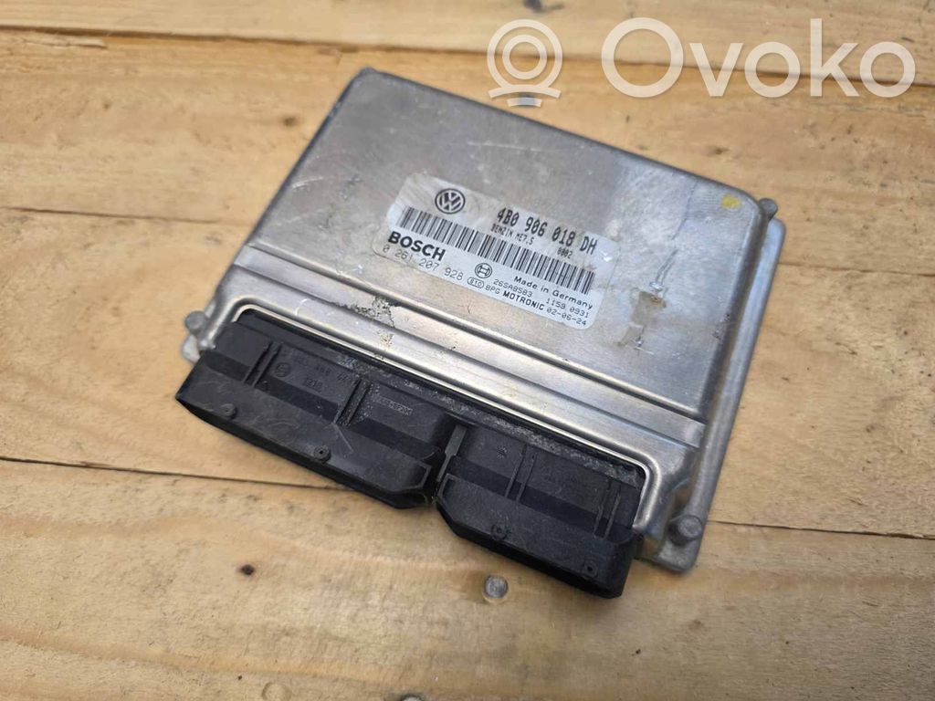 Volkswagen PASSAT B5.5 Engine control unit/module 