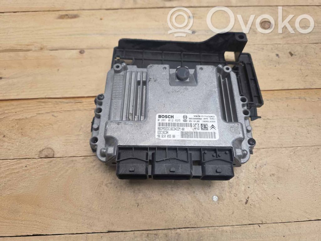 Peugeot 407 Engine control unit/module 