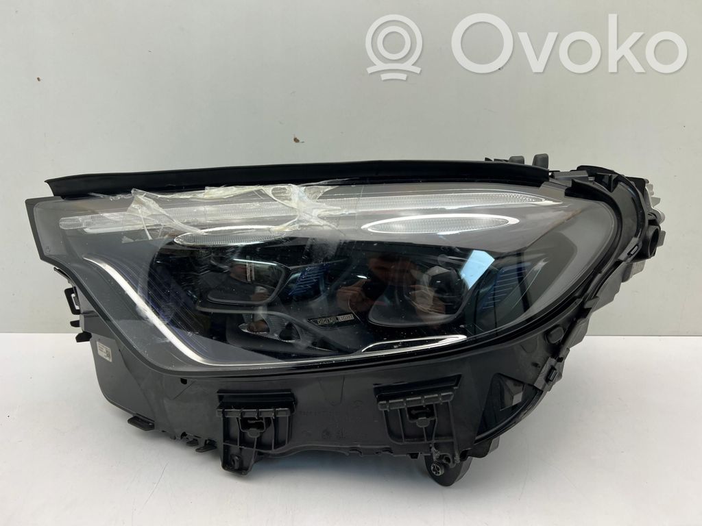 Mercedes-Benz GLC C254 Lampa przednia 