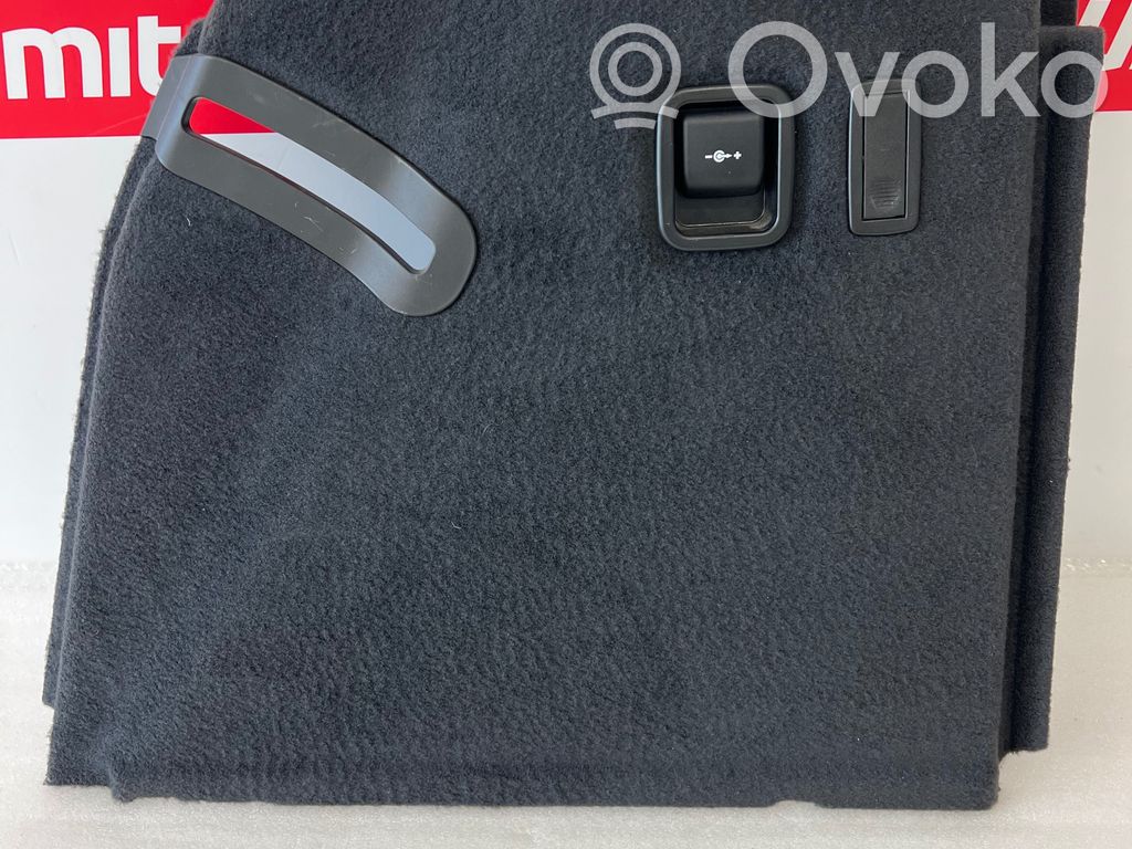 BMW X3 G01 Boczek / Tapicerka / bagażnika 