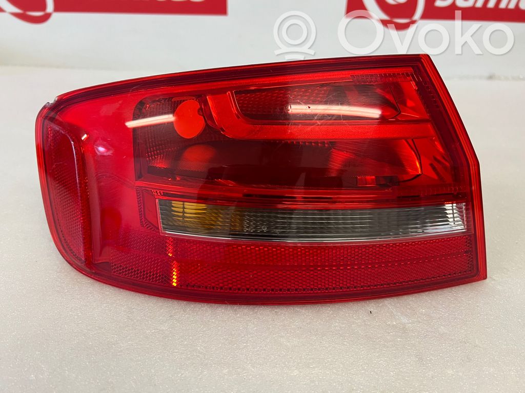 Audi A4 S4 B9 8W Lampă spate în caroserie 