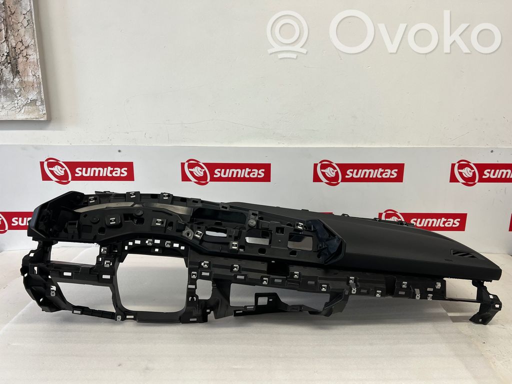 Panelė   10F853234,10F858181,2538081F,2538601X