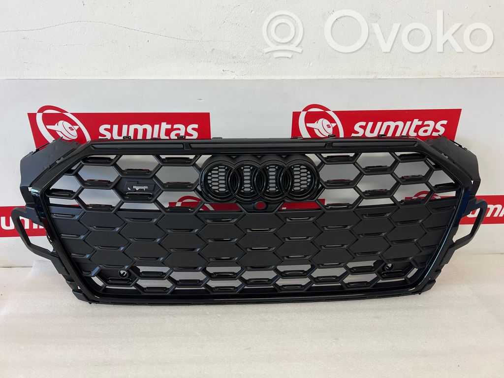 Audi A5 Grotelės priekinės 