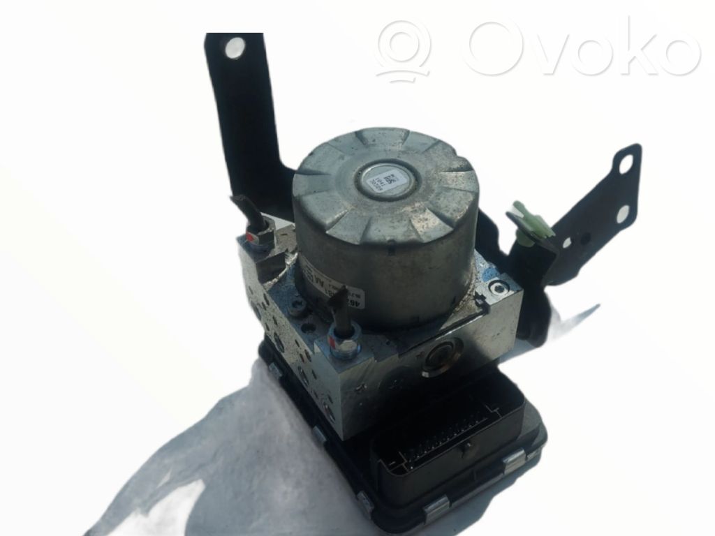 Mitsubishi Outlander ABS Pump 