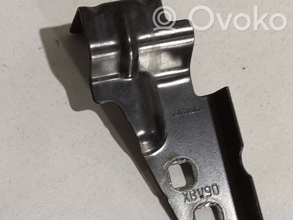Sonstiges Karosserieteil   XBW90