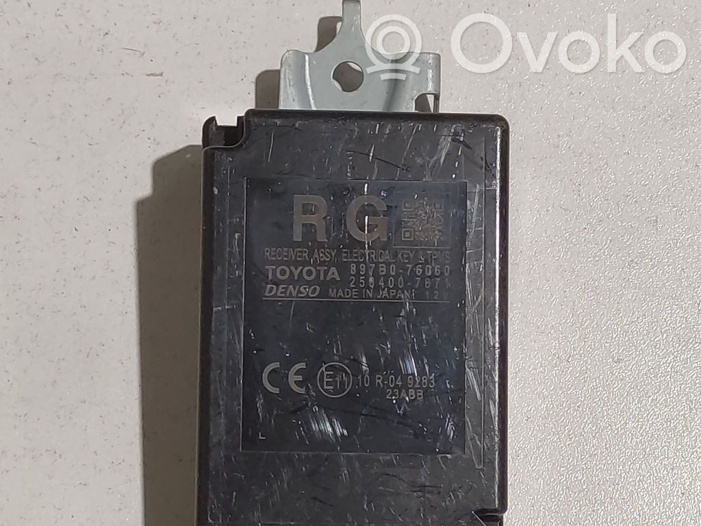 Lexus UX Tire pressure control unit 