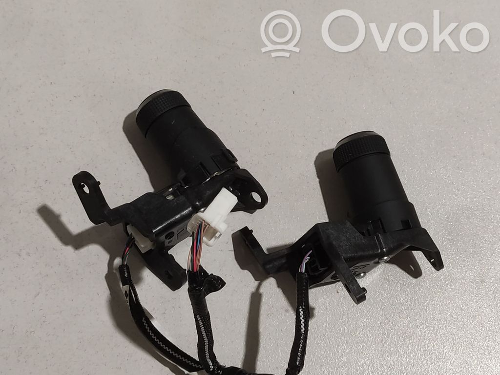 Lexus UX Suspension ride height/mode switch 