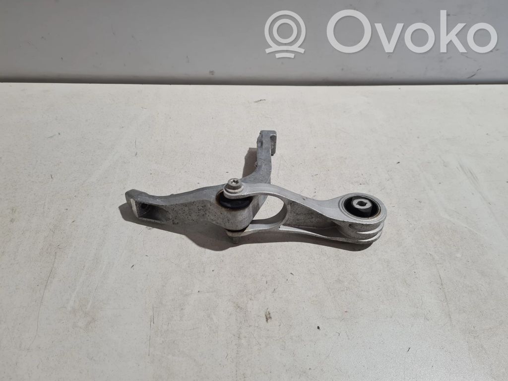 Porsche Macan (95B) Engine mounting bracket 