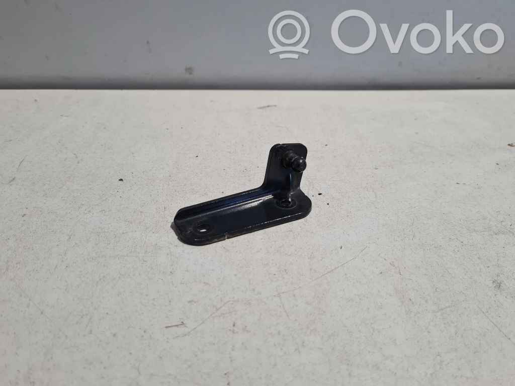 Holder (bracket)   95B827427B