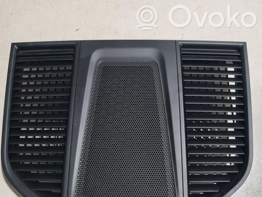 Porsche Macan (95B) Panel trim 