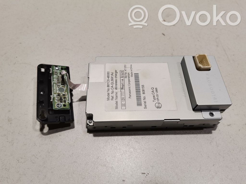 Lexus RX 450H Wireless charging module 