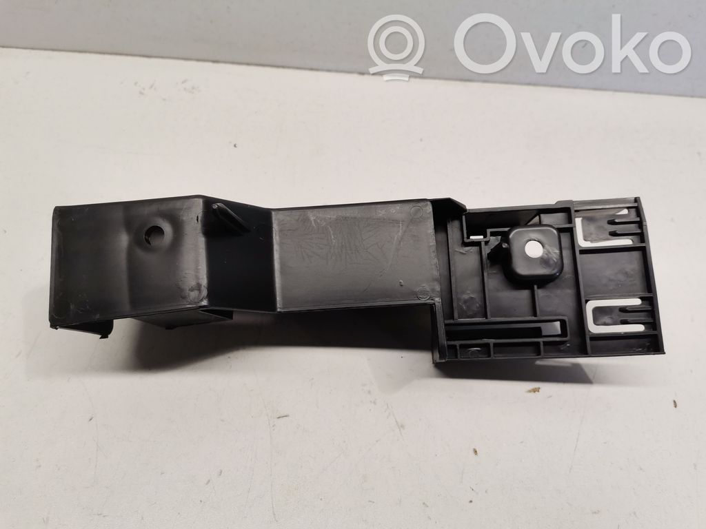 Front bumper mounting bracket   171175500D